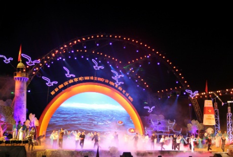 Đêm nghệ thuật “Đại gia đình các dân tộc Việt Nam xây dựng và bảo vệ Tổ quốc”