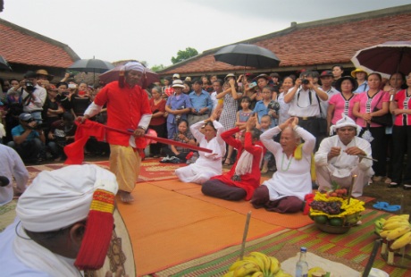 Tin & ảnh: Nhữ Trang