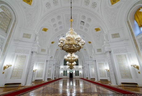 Ngắm vẻ đẹp lung linh của điện Kremlin - 4 Hình ảnh hoành tráng cung điện chính của điện Kremlin
