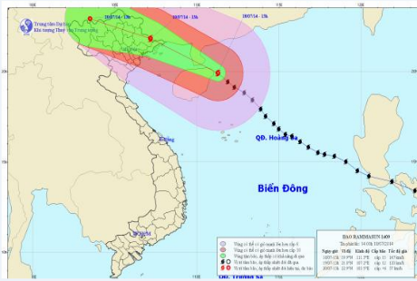 Bão Thần Sấm quét sát thành phố Móng Cái - Quảng Ninh - 4 Bão Thần Sấm quét sát thành phố Móng Cái - Quảng Ninh