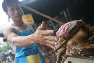 Vào mùa... ngộ độc thực phẩm  - 1