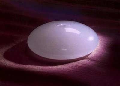 FDA: Tuổi thọ của túi nâng ngực tối đa là 10 năm - 1 FDA: Tuổi thọ của túi nâng ngực tối đa là 10 năm - 1