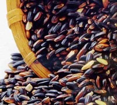 4 thực phẩm màu đen “thần kỳ” - 2