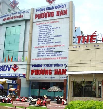 Phòng khám có “bác sĩ” Trung Quốc: “Nổ hơn kho đạn”! - 1 Phòng khám có “bác sĩ” Trung Quốc: “Nổ hơn kho đạn”! - 1