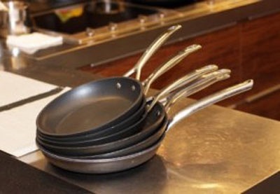 Mối nguy hại từ lớp chống dính - 1