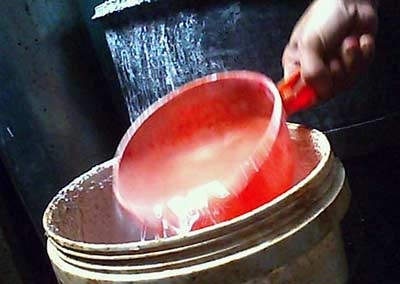 Cận cảnh công nghệ luyện dầu ăn độc - 2 Cận cảnh công nghệ luyện dầu ăn độc - 2