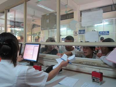 Tay chân miệng ở Hà Nội: Mục sở thị Viện Nhi TƯ - 1 Tay chân miệng ở Hà Nội: Mục sở thị Viện Nhi TƯ - 1