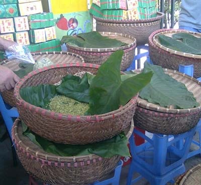 Sở Y tế “truy tìm” phẩm màu công nghiệp trong cốm Vòng - 2