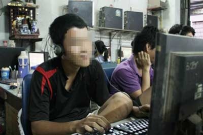Rủ nhau uống thuốc độc để... chơi game thoải mái - 1 Rủ nhau uống thuốc độc để... chơi game thoải mái - 1