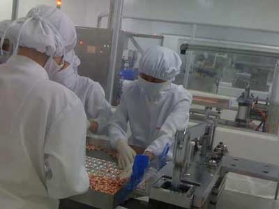 Việt Nam: Nhiều thuốc giả, kém chất lượng - 1 Việt Nam: Nhiều thuốc giả, kém chất lượng - 1