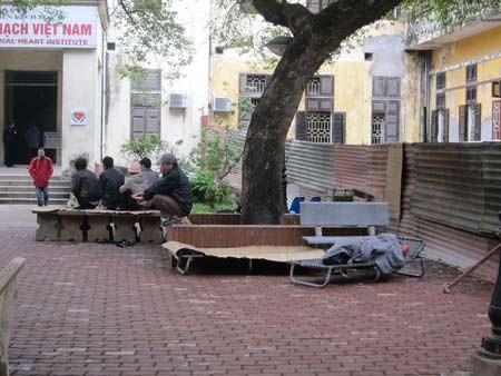 Co ro trong rét buốt thấu xương nơi bệnh viện - 3