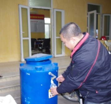 Giật mình công nghệ sản xuất nước muối sinh lý… giả - 6