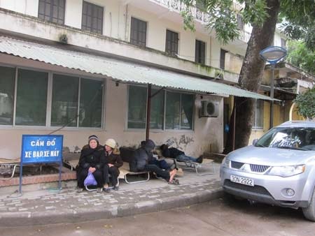 Co ro trong rét buốt thấu xương nơi bệnh viện - 8