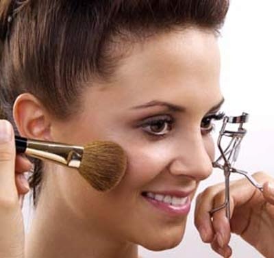 Trang điểm hoàn hảo cho ngày Valentine - 1 Trang điểm hoàn hảo cho ngày Valentine - 1