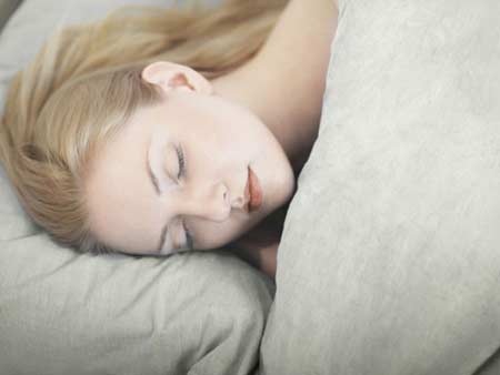 Đẹp hơn bằng liệu pháp ngủ - 1