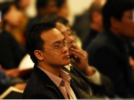 Nguy cơ tâm thần do sử dụng máy tính nhiều - 1 Nguy cơ tâm thần do sử dụng máy tính nhiều
