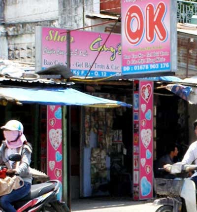 “Thuốc kích dục nữ”: Bán công khai, quản lý lỏng lẻo! - 1 “Thuốc kích dục nữ”: Bán công khai, quản lý lỏng lẻo!
