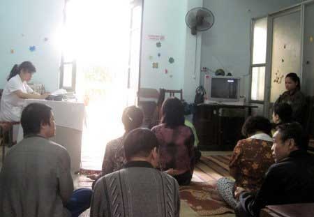 Sa cơ, con ông cháu cha vào “nhà thương điên” - 1 Sa cơ, con ông cháu cha vào “nhà thương điên”