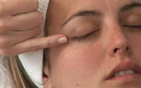 5 mẹo hay đánh tan mệt mỏi cho mắt - 1 5 mẹo hay đánh tan mệt mỏi cho mắt