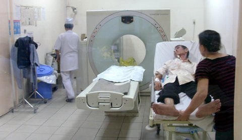 Lạm dụng chụp chiếu, xét nghiệm vì chạy theo “khoán”