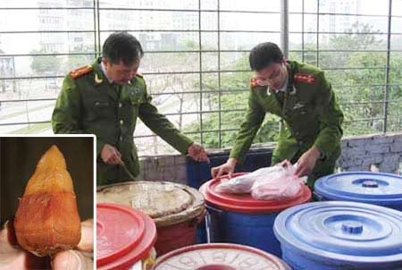 “Biệt dược phòng the”: Uống vào tiền mất tật mang - 2 Rượu 138 - thứ được thổi phồng là “thần dược” cho cánh đàn ông yếu sinh lý.