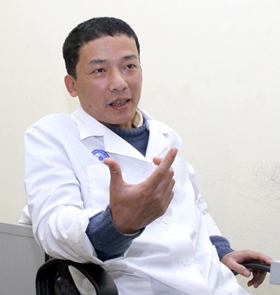 Thầy thuốc trẻ tiêu biểu: "Tôi làm không phải vì lương" - 1 Đi không phải vì tiền