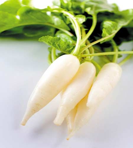 Củ cải trắng + lê