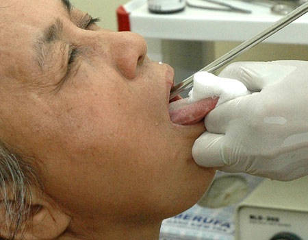 Tưởng hóc dị vật hóa khối u - 1 Lời bàn: