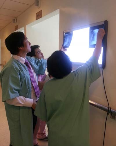 Lần đầu tiên mổ cứu bé 40 ngày tuổi bị ổ cặn mủ màng phổi - 2 Sau hơn 1 tuần phẫu thuật, phổi cháu bé đã bình thường