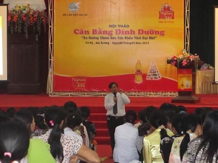 Chìa khóa vàng cho dinh dưỡng cân bằng - 1 PGS.TS.BS Cao cấp Trần Đình Toán, Trưởng Khoa Dinh Dưỡng Bệnh Viện Hữu Nghị tại buổi hội thảo