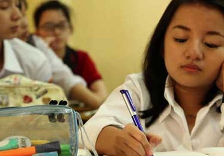 Unicef ca ngợi Nguyễn Phương Anh - cô bé xương thủy tinh - 1 Hiện Phương Anh vẫn đang không ngừng vươn lên