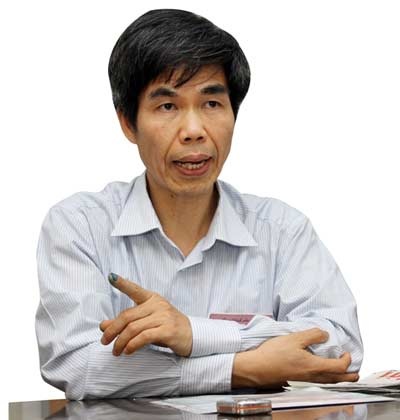 Bệnh viện nhìn bệnh nhân như... nguồn thu