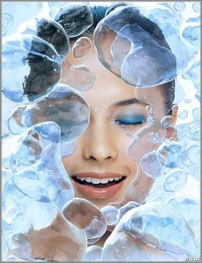 Những chú ý đơn giản giúp da trắng mịn - 2 Uống một cốc nước lọc mát trước khi ngủ