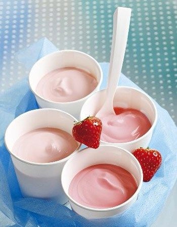 8 điều cần chú ý khi ăn sữa chua - 1 1. Sữa chua không phải là nước uống sữa chua