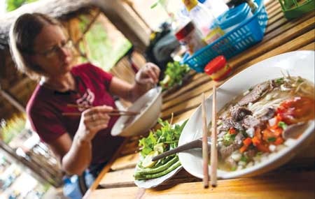Nước lèo ngon nhờ… bột siêu ngọt! - 1 Nước lèo ngon nhờ… bột siêu ngọt!
