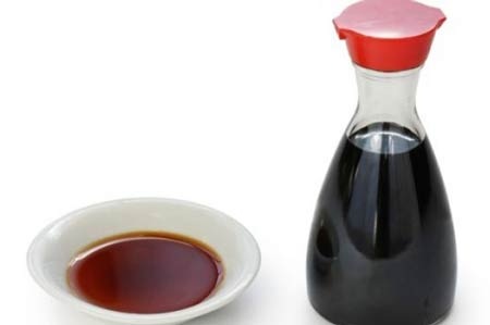 Hôn mê vì uống quá nhiều xì dầu - 1 Hôn mê vì uống quá nhiều xì dầu