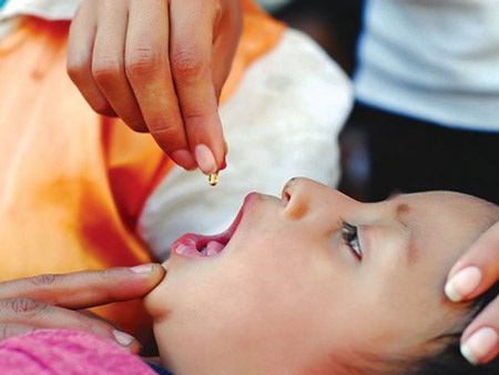 Đừng nghe quảng cáo mà bồi bổ con - 1 Đừng nghe quảng cáo mà bồi bổ con