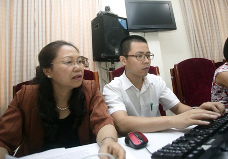 “Chăm lo, bảo vệ quyền lợi của người lao động trong và ngoài nước” - 5 Phó Chủ tịch Tổng Liên đoàn Lao Động Việt Nam Nguyễn Thị Thu Hồng