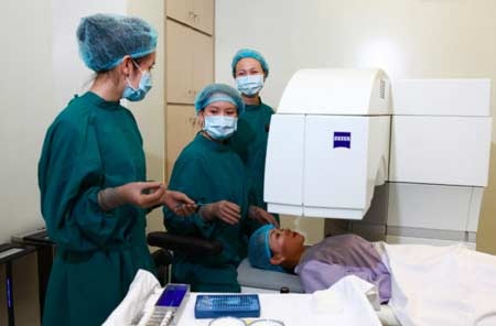 Những điều chưa biết về phẫu thuật tật khúc xạ Smile