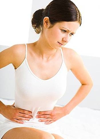 Những biểu hiện của bệnh phụ khoa - 1 Mỏi eo, nhức lưng - Viêm xương chậu
