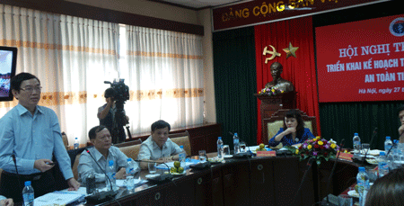 Nhiều “lỗi” trong tiêm chủng cần khắc phục! - 2 Hội nghị trực tuyến Triển khai kế hoạch tăng cường công tác an toàn tiêm chủng