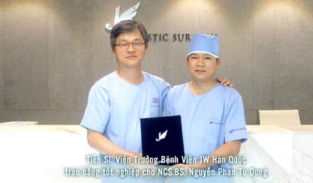 Phẫu thuật biến khuôn mặt chữ U thành V - 4 NCS.BS.Nguyễn Phan Tú Dung, Tu nghiệp phẫu thuật hàm mặt tại Bệnh viện JW- bệnh