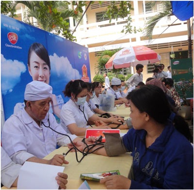 Nâng cao kiến thức chăm sóc sức khỏe cho phụ nữ vùng sâu - 1 Nâng cao kiến thức chăm sóc sức khỏe cho phụ nữ vùng sâu