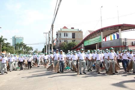 Cùng nhau mang đến nụ cười cho trái đất - 2 Tất cả đều sẵn sang vì một môi trường xanh - sạch