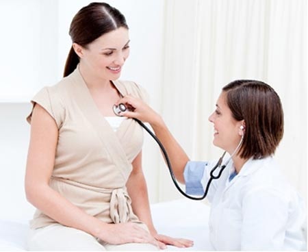U xơ tuyến vú: Nỗi trăn trở của phái đẹp - 2 Khám sức khỏe định kỳ để phát hiện sớm u xơ tuyến vú