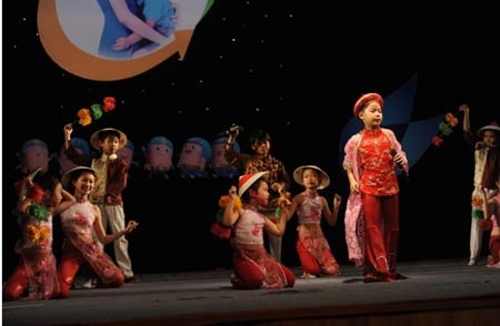 Hà Nội: Những hình ảnh thú vị tại tọa đàm “Làm mẹ thông thái” - 7 Chương trình văn nghệ của các bé thiếu nhi CLB Cánh Diều Hồng