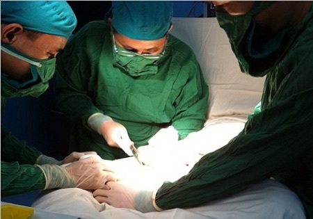 “Gãy súng” vì nghịch dại - 1 Tái tạo dương vật tại BV Bình Dân