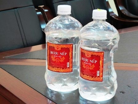 4 người tử vong do uống rượu giả - 1 4 người tử vong khi uống loại rượu nếp này