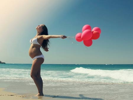 Lời khuyên cho “bà bầu” khi đi máy bay - 2 5. Lời khuyên phụ - hỏi ý kiến bác sĩ và hãng hàng không
