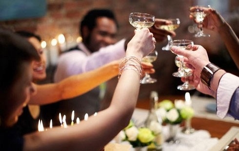“Bỏ túi” bí quyết giải rượu ngày Xuân - 1 “Bỏ túi” bí quyết giải rượu ngày Xuân